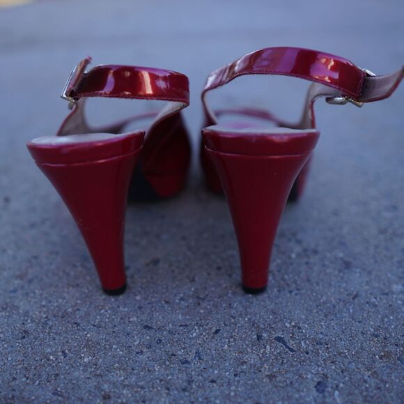 Antonio Melani Haleen Red Patent Slingback Peep Toe Platform Dress Heels 9.5 - Picture 4 of 8